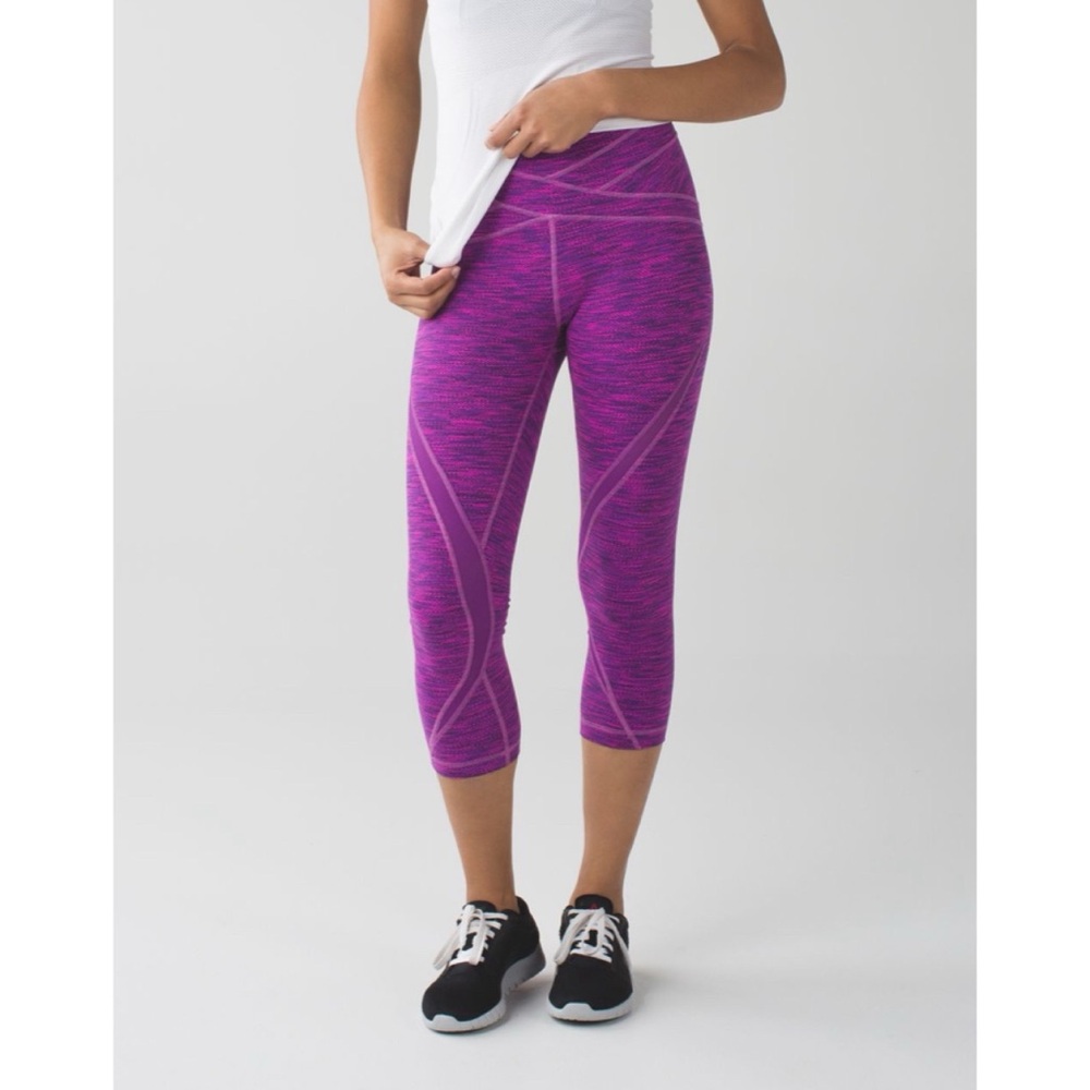 Lululemon Free Flow Crop Diamond Jacquard Space Dye Tender Violet 6